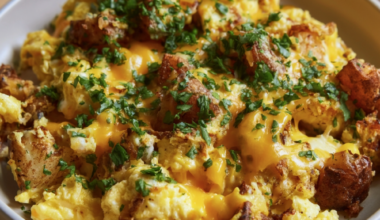 7 quick breakfast ideas for busy mornings including cheesy egg scramble breakfast sandwich and crepes ready in 5 minutes